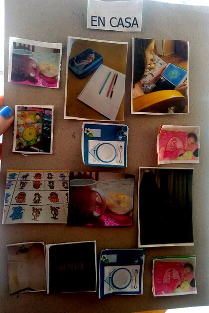 El pizarrón que improvisó Analía para armar las rutinas diarias de su hija Julieta