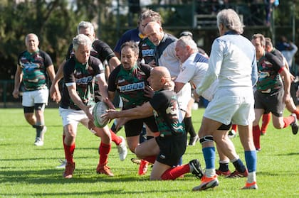 El placer de jugar al rugby entre amigos y con nobles adversarios; por una cuestión etaria, el de este sábado será el último partido protagonizado por los combatientes de Malvinas.