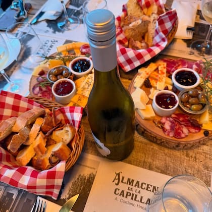 El plan incluyó salidas a comer y tardes al aire libre (Foto: Instagram @mauroicardi)