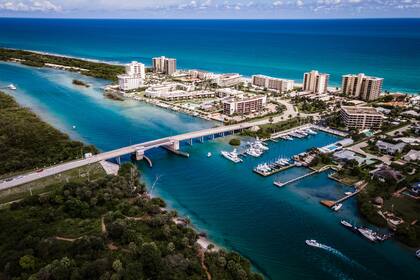 El plan que se convertirá en un proyecto de ley busca que Florida sea más asequible para sus habitantes