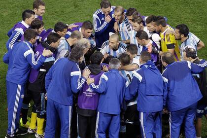 El plantel de Brasil será el mismo para el amistoso debut del Tata con la selección