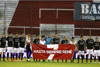 El emotivo homenaje de Huracán para Houseman