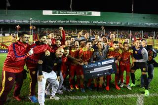 La historia de Sarmiento de Resistencia, el club que dio el golpe ante Racing