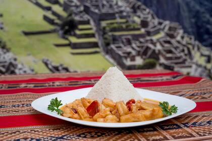 "Filete primavera", una adaptación del filete a lo macho, clásico plato de la gastronomía peruana