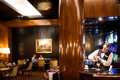 El Plaza Hotel en 2016, un año antes de cerrar