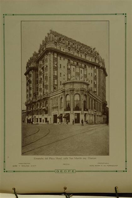 El Plaza Hotel, en Plaza San Martín