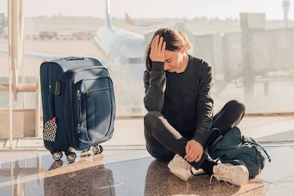 El plazo de los 10 años comienza a contar desde el momento en que la persona sale de EE.UU. de forma voluntaria o por deportación