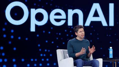 El pleito de los Raine incluye entre los demandados al director ejecutivo y cofundador de OpenAI, Sam Altman.