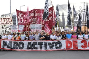 Sindicatos combativos y partidos de izquierda marcharon a Plaza de Mayo
