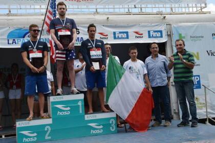 El podio de la prueba masculina de la edición 2016