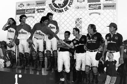 El podio de Palermo 93: Indios Chapaleufú le ganó la final a La Martina por 14-10