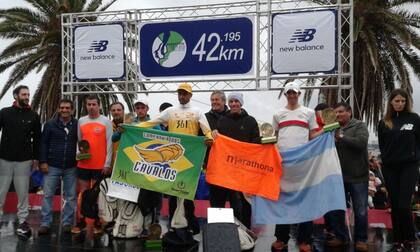 El podio masculino con el argentino Nicolás Ternavasio que fue 3°