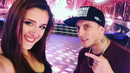 El Polaco dejó fuera de juego a su bailarina, Chiara Mea