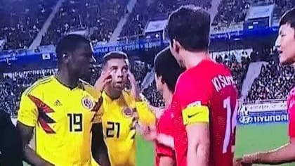 El polémico gesto de Cardona