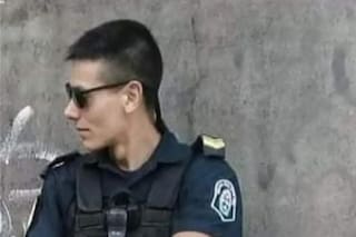 Intento de femicidio: un policía baleó a su pareja delante de su hija de cinco años y luego quiso suicidarse