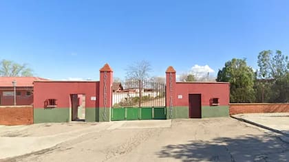 El polideportivo en donde tuvo lugar el asesinato del niño de 10 años.
