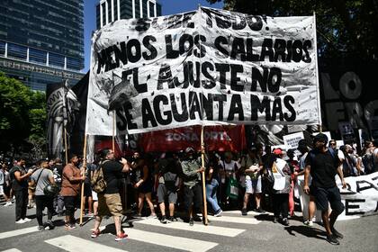 El Polo Obrero, durante la reunión del Consejo del Salario