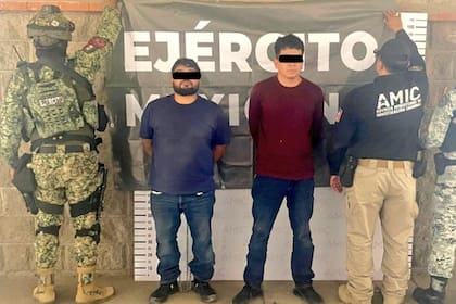 "El Ponchis", líder de Los Salazar, tenía orden de aprehensión y recompensa de $500,000 pesos, por homicidio calificado y vínculos con Los Chapitos