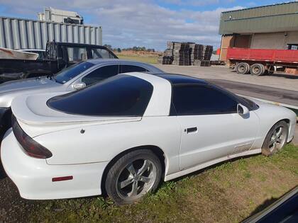 El Pontiac Firebird es un auto clásico de fines de los 90
