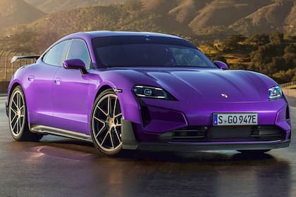 El Porsche Taycan Turbo GT bajó US$158.000