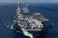 Trump nombró un nuevo jefe del Comando Sur tras la salida del almirante que se oponía a la campaña en el Caribe