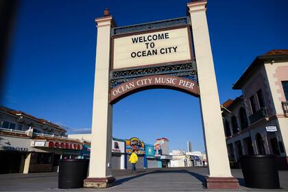 El gobierno de Ocean City ordenó el cierre de las playas locales para actividades acuáticas (Archivo)
