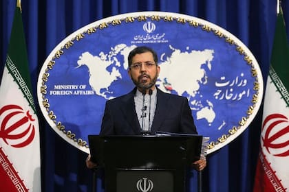 El portavoz del Ministerio de Relaciones Exteriores de Irán, Saied Khatibzadeh dijo hoy que el episodio del avión es una "operación de propaganda"