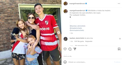 El posteo de Evangelina Anderson en el Día de la Madre (Foto: Instagram @evangelinaanderson)