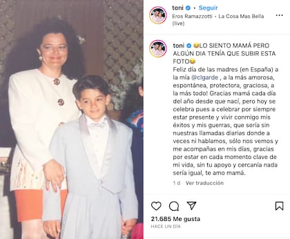 El posteo de Toni Costa sobre su primera comunión