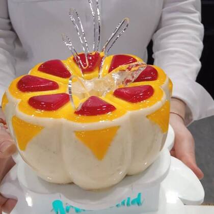 El postre helado fue el segundo producto que debían presentar los participantes de la Copa del Mundo de Pastelería, en Lyon, Francia