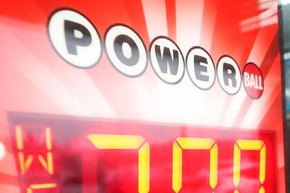 El Poweball y el Mega Millions son las dos loterías más famosas de EE.UU. (AP Foto/Julio Cortez, Archivo)