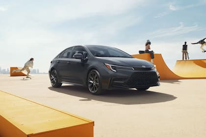 El precio base del Toyota Corolla 2026 en EE.UU. es de US$22.725