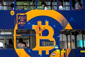Bitcoin: a qué responde la fuerte caída en el precio de la criptomoneda