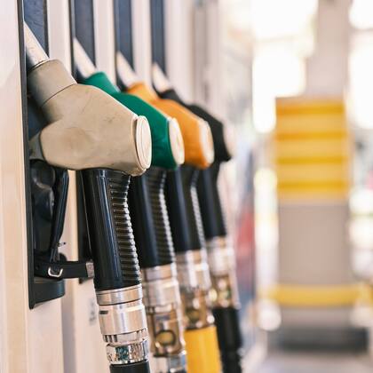El precio de la gasolina en California el 23 de junio era de US$4,44 por galón