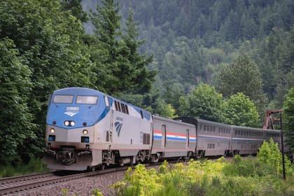 El precio de un boleto en el tren Floridan de Amtrak, que va de Florida a Chicago, varía según la fecha, hora y el servicio elegido