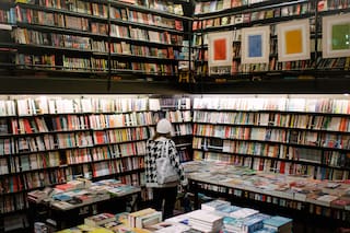 Unos 10.000 escritores firman un libro en blanco para protestar contra el “robo” de la IA