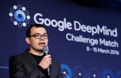 El premio Nobel de química Demis Hassabis en 2016, cuando era director general de DeepMind, la empresa de inteligencia artificial avanzada de Google (AP Foto/Lee Jin-man, Archivo)