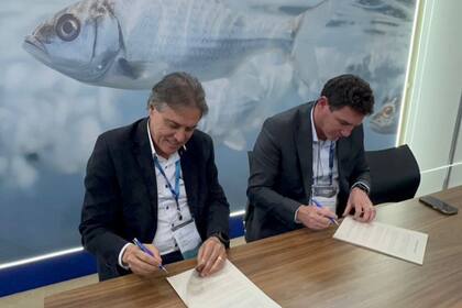 El presidente Abrapes, Julio César Antônio y el presidente de Capip, Agustín de la Fuente