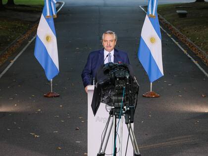 El presidente Alberto Fernández, a cargo del anuncio de nuevas medidas