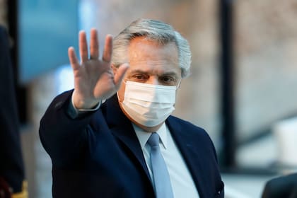 El presidente Alberto Fernández advirtió que no descarta accionar el "botón rojo"