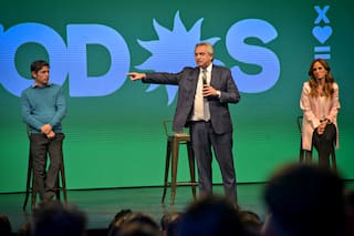 Fernández, Kicillof, Máximo y Massa apostaron a todo nada contra Juntos por el Cambio