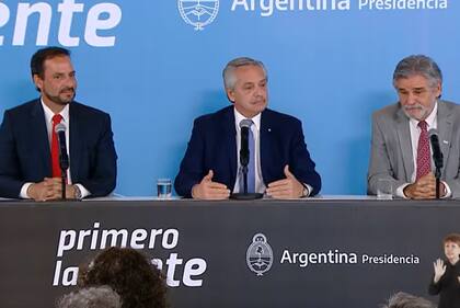 El presidente Alberto Fernández encabeza la promulgación de la Ley Bio y Nanotecnología