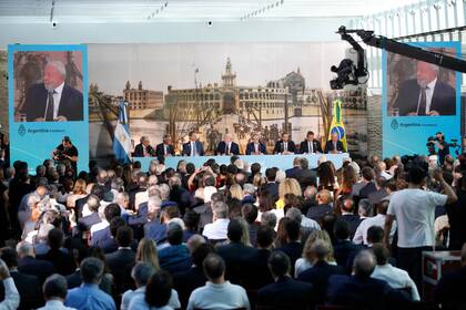 El presidente Alberto Fernandez recibió al presidente de Brasil Luiz Inácio “Lula” da Silva, en la primera visita como presidente.
Reunión con empresarios en el Museo del Bicentenario