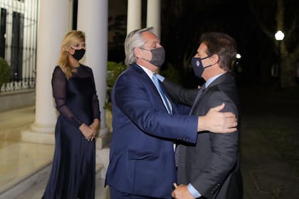 El presidente Alberto Fernández recibió laa noche del 13 de agosto de 2021 al uruguayo Luis Lacalle Pou, junto a la primera dama Fabiola Yáñez.