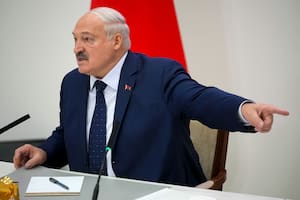 Lukashenko, aliado de Putin, reelegido presidente de Bielorrusia en una elección sin opositores