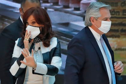 El Presidente coincidió con Cristina Kirchner en que cuesta mucho trabajo conseguir los dos tercios de esa cámara. Antes, había dicho todo lo contrario.
