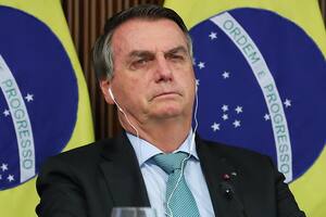 Bienvenidos a la galaxia paralela de Bolsonaro en Facebook