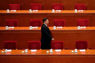 Mientras Occidente emprende la retirada, China asciende