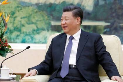 El presidente de China Xi Jinping quiere acabar con la dependencia de su país en las importaciones de chips