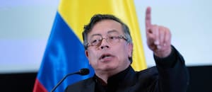 Petro denuncia un bombardeo de Ecuador en Colombia y alertó sobre la posibilidad de “ir a una guerra”